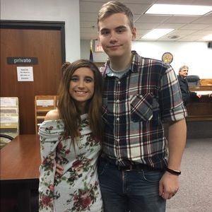 Meet your Posher, Raechel